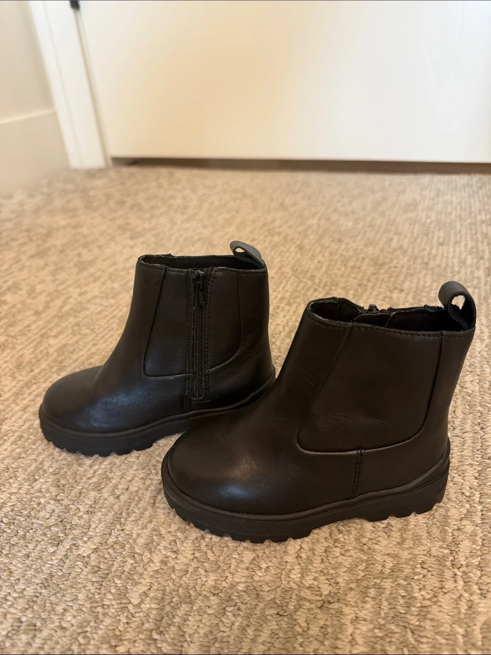 Zara Toddler Black Lug-Sole Chelsea Boots with Side Zip